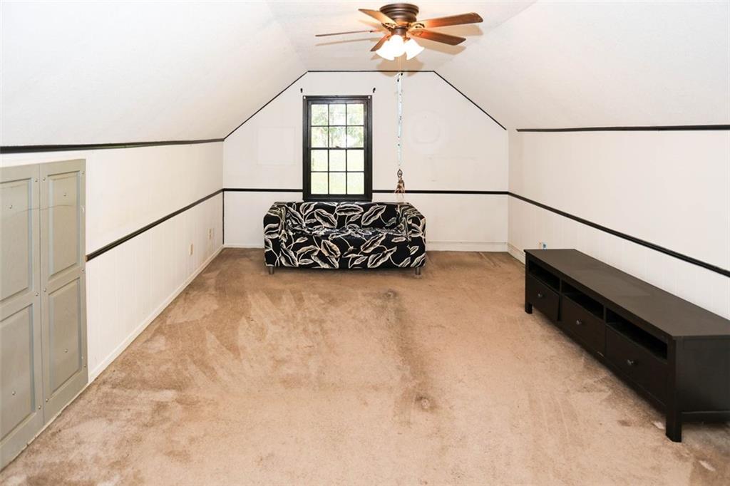 1665 RAMBLING WOODS Drive