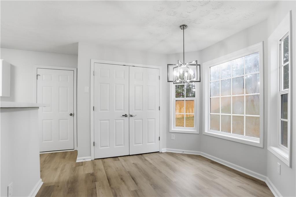 5556 Claridge Circle