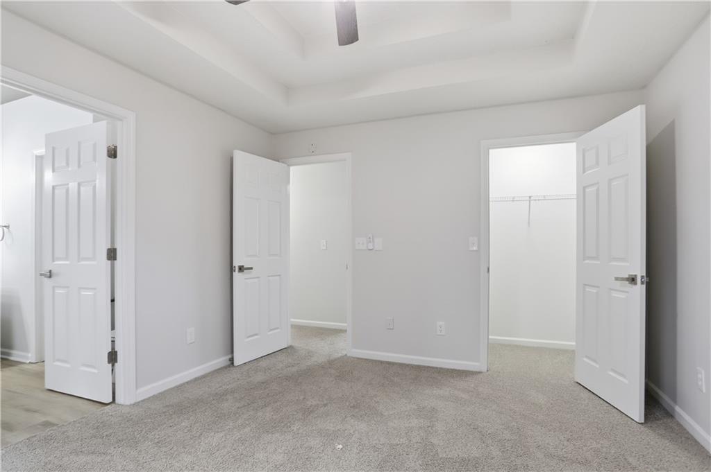 5556 Claridge Circle