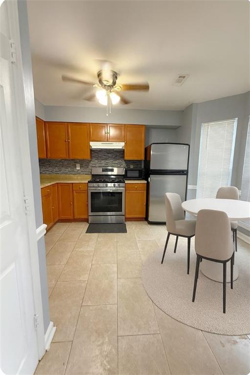 5582 Stonington Trace Parkway