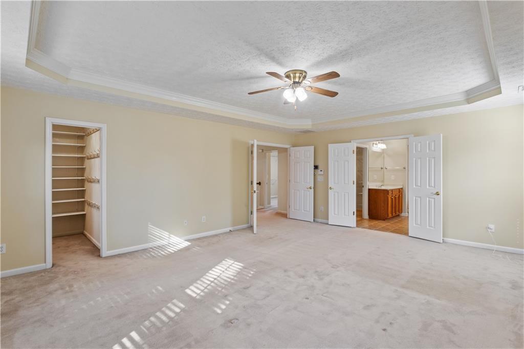 130 S Links Drive