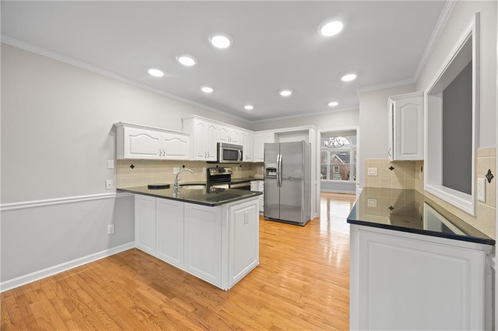 2612 Gabriel Court NW