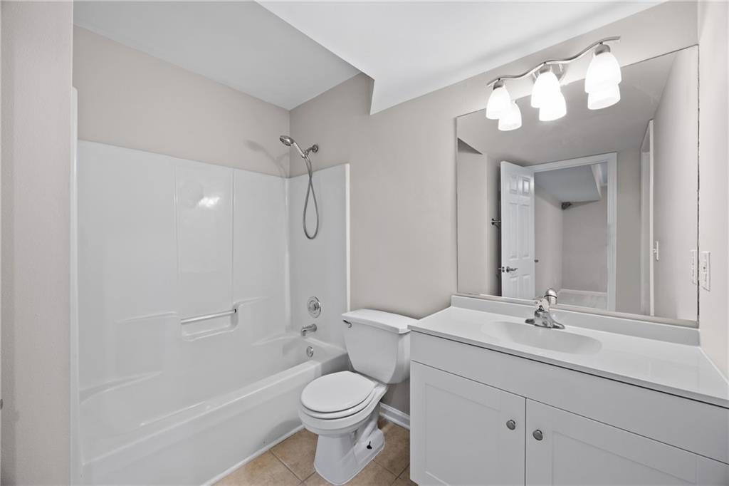 2612 Gabriel Court NW