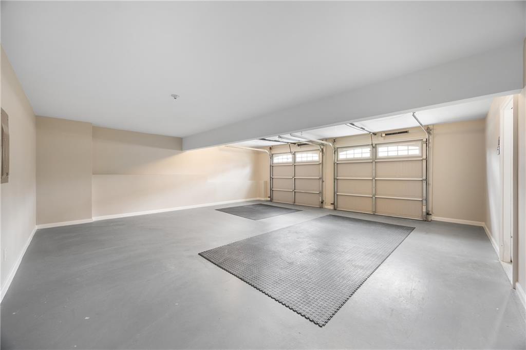 2612 Gabriel Court NW