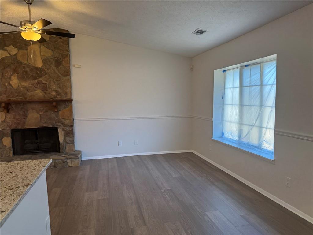 4093 Overland Trail