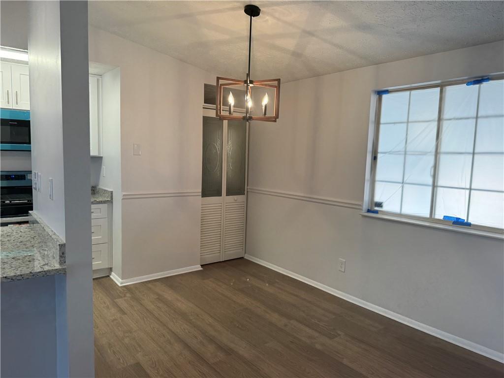4093 Overland Trail