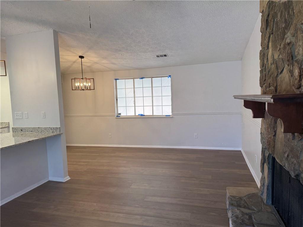 4093 Overland Trail