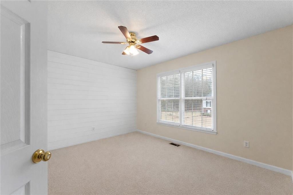 58 Planters Drive NW