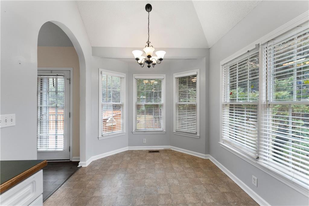 58 Planters Drive NW