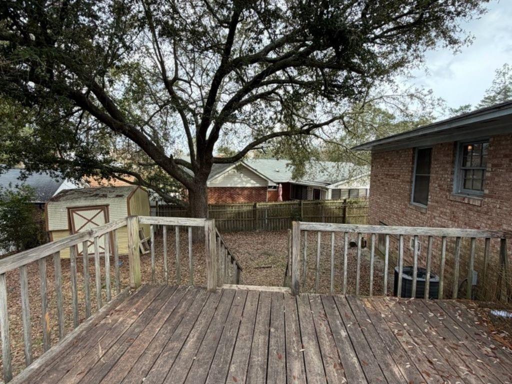 3103 Fir Court