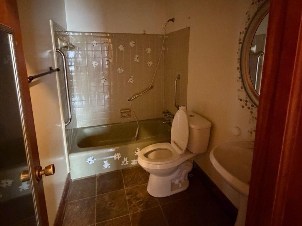 3103 Fir Court