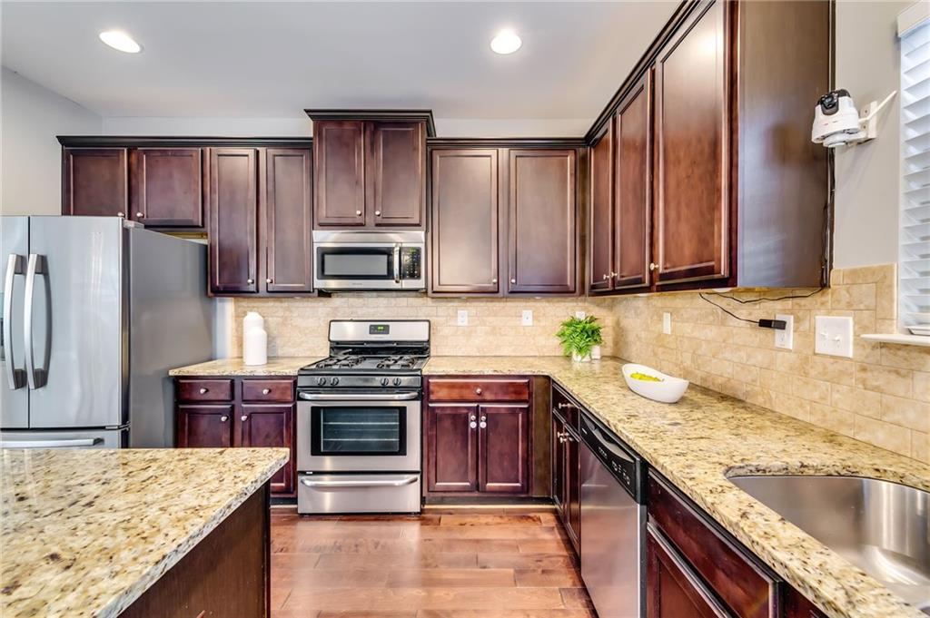 1154 Paramount Drive