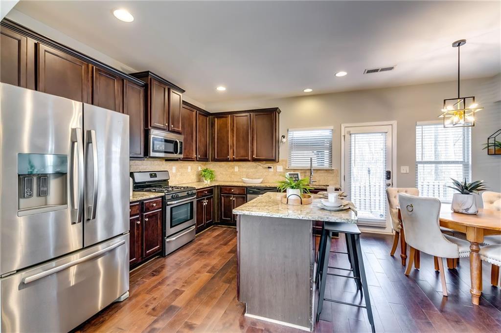 1154 Paramount Drive