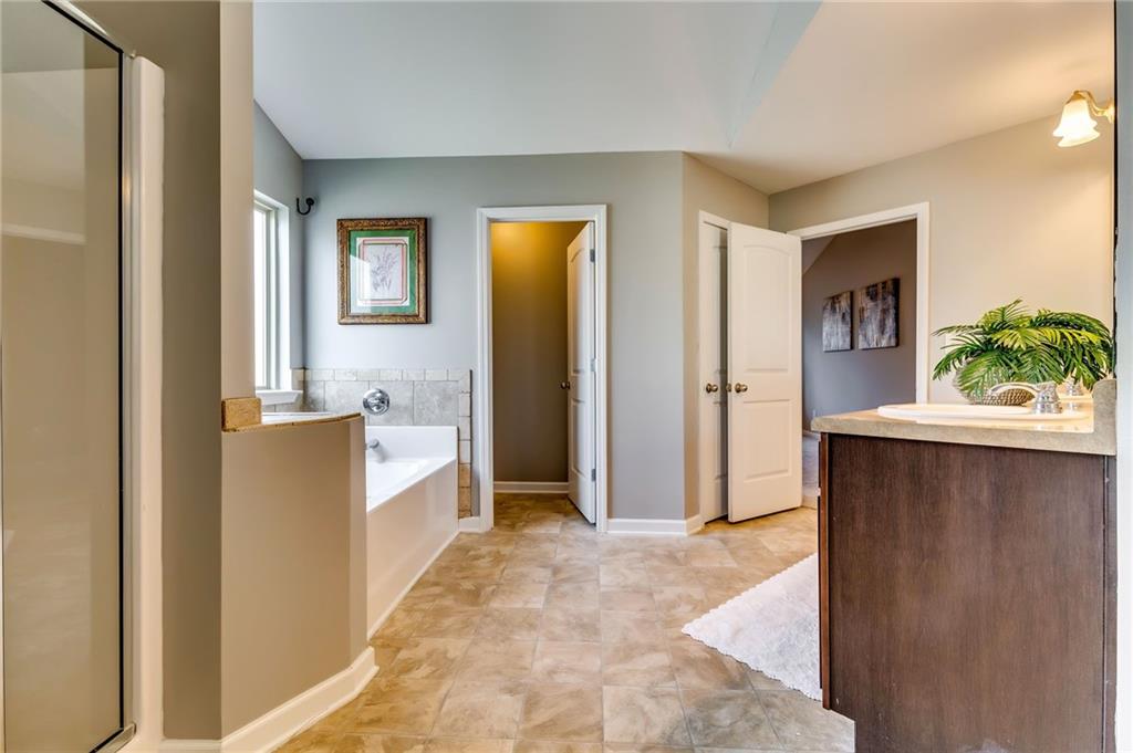 1154 Paramount Drive