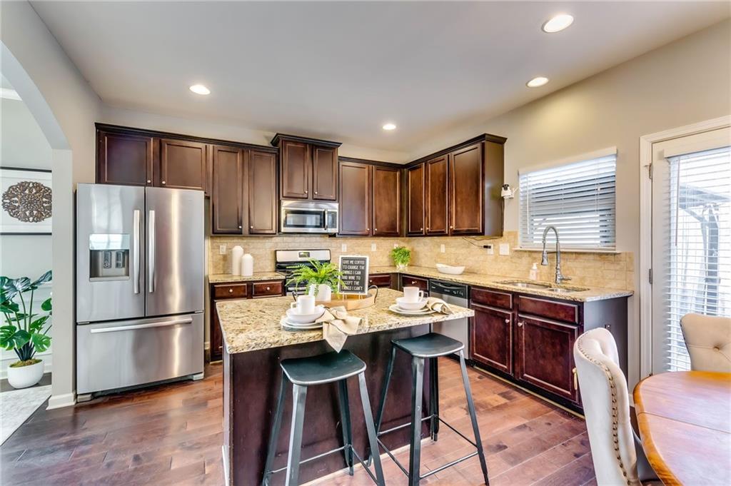 1154 Paramount Drive