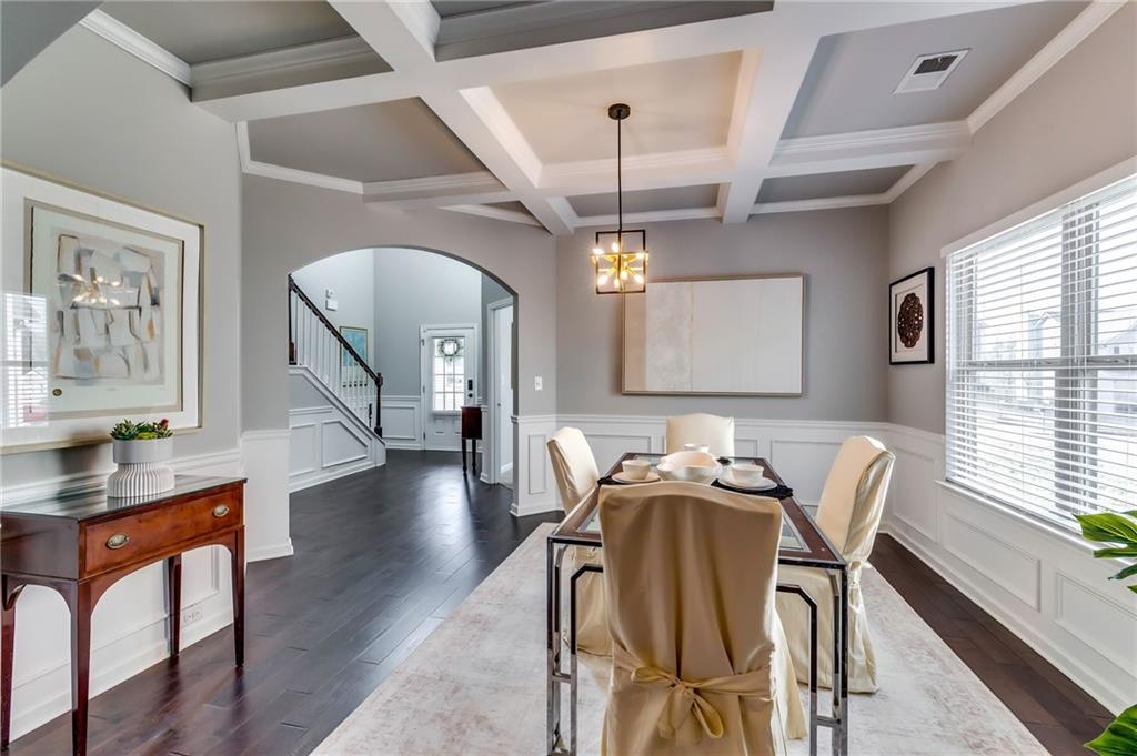 1154 Paramount Drive