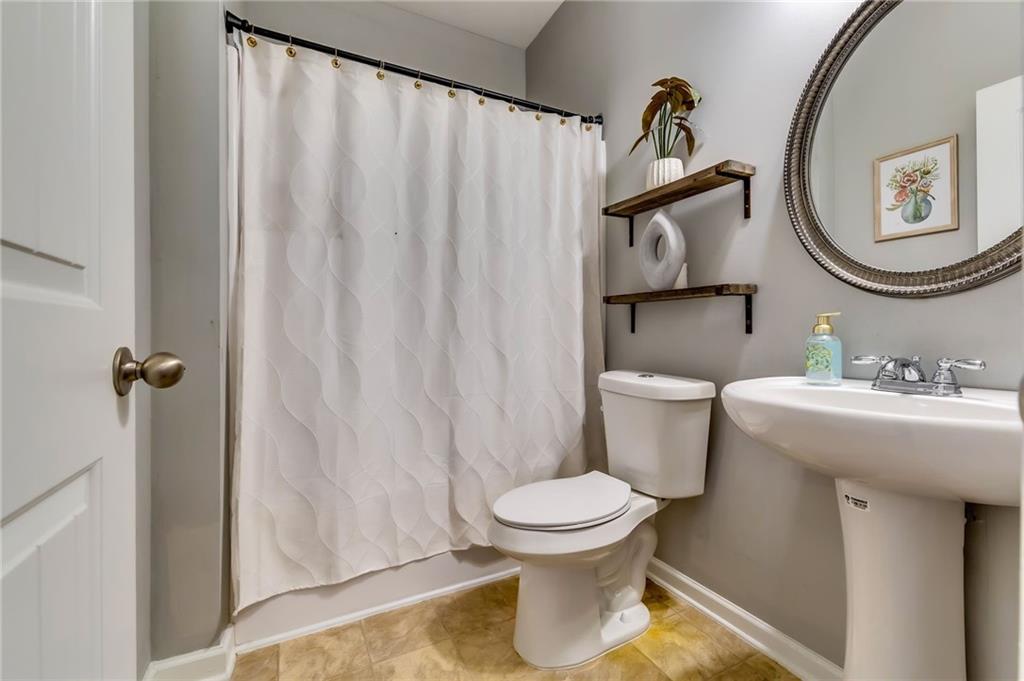 1154 Paramount Drive