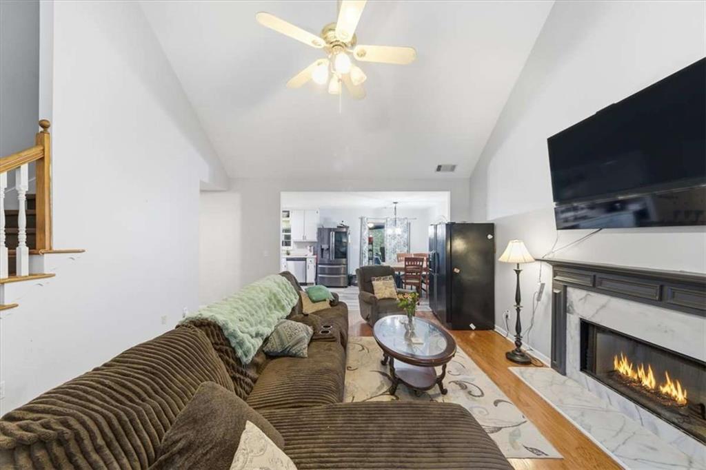 53 Overlook Heights Way