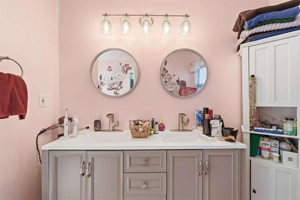 53 Overlook Heights Way