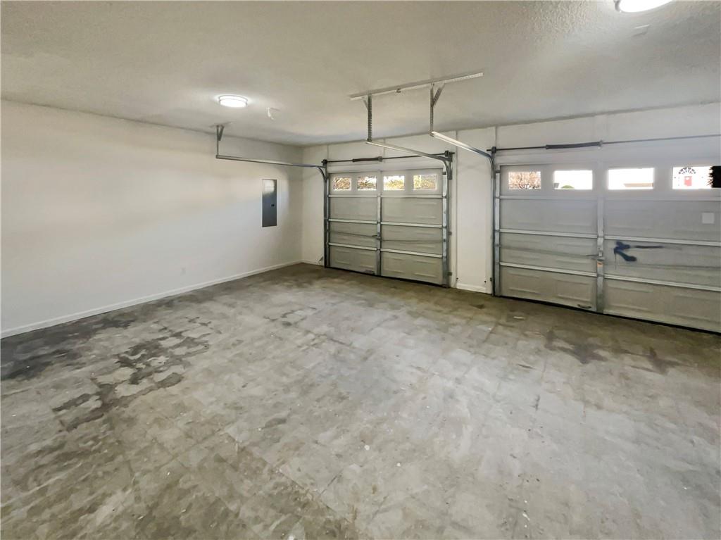 180 Honeysuckle Drive SE