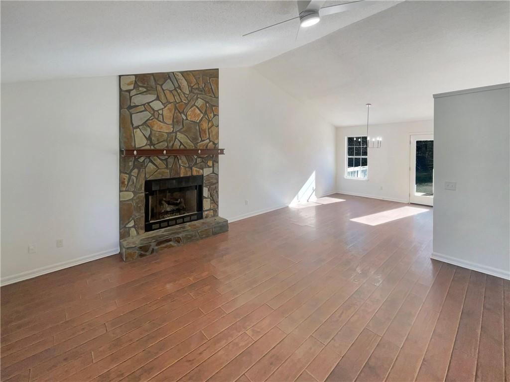 180 Honeysuckle Drive SE