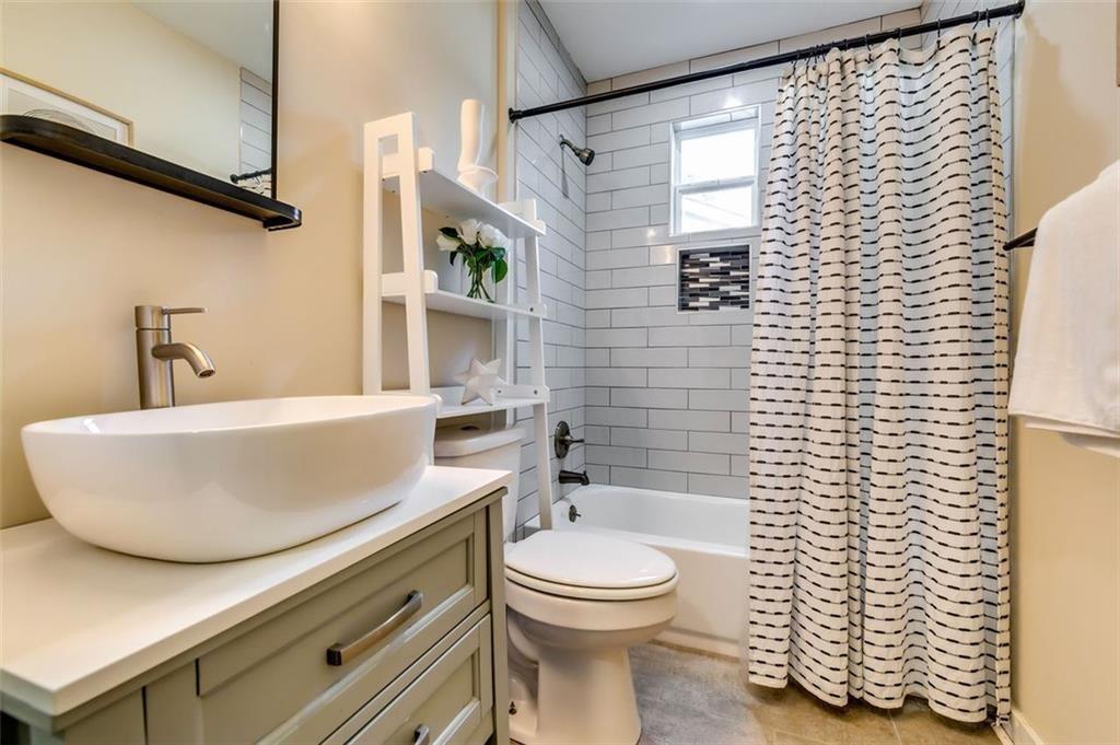 1271 Byewood Lane SW