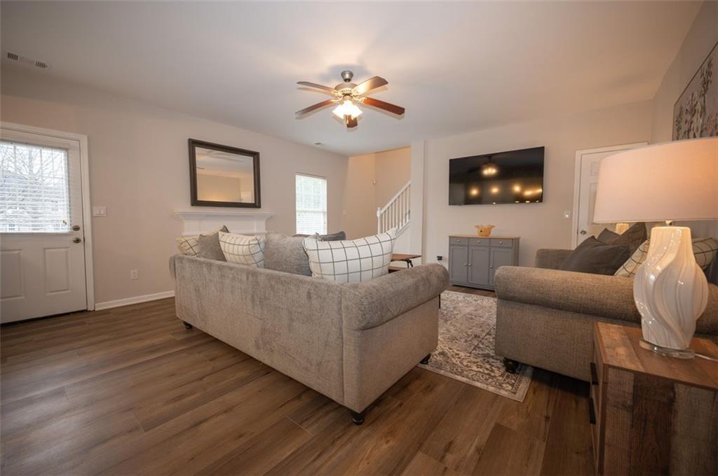 1412 SHELNUTT Court