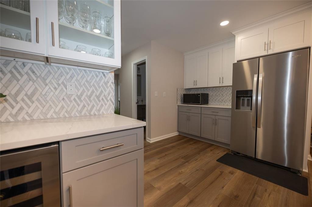 1412 SHELNUTT Court