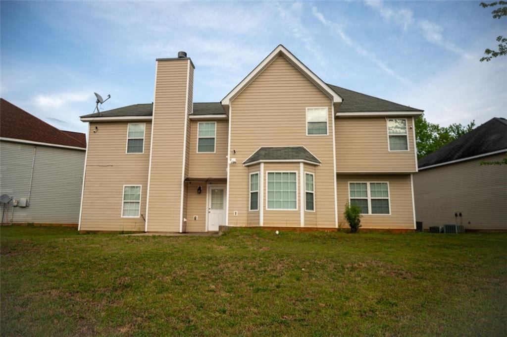 1412 SHELNUTT Court