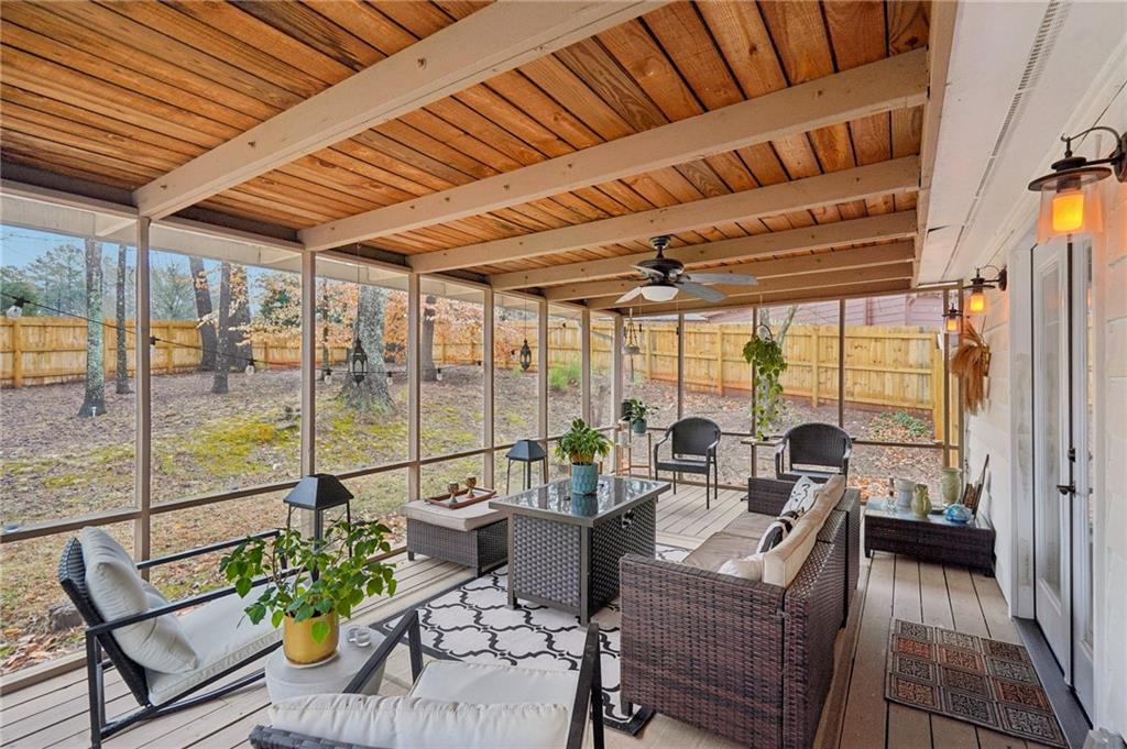 2745 Shadow Pine Drive