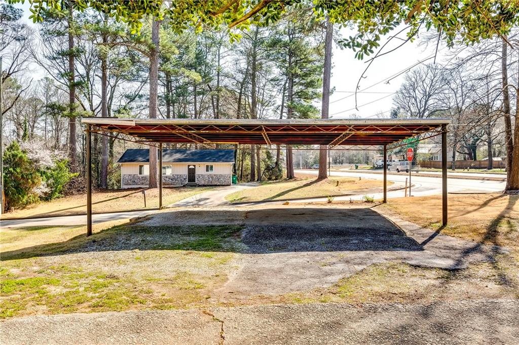 1584 S Hairston Road