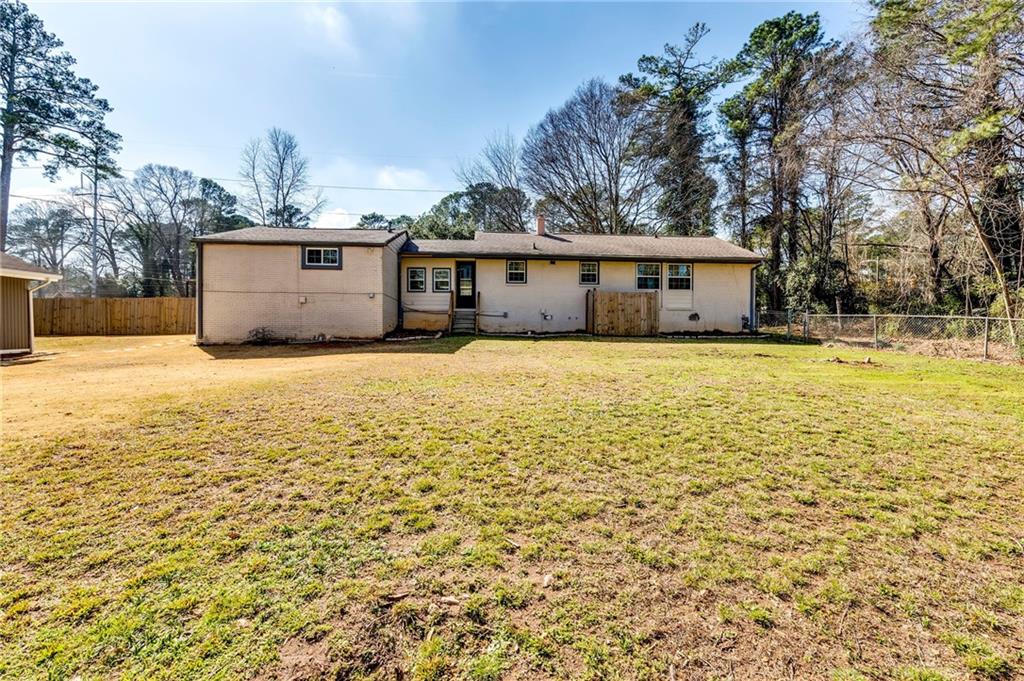 1584 S Hairston Road
