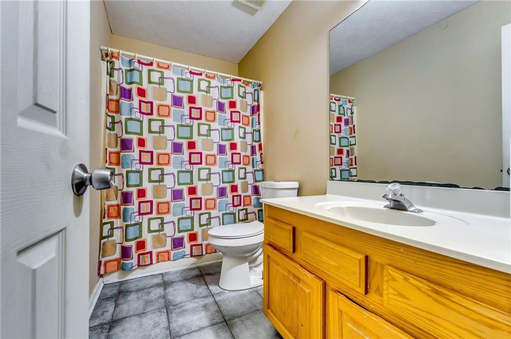 1245 Shamrock Hill Circle