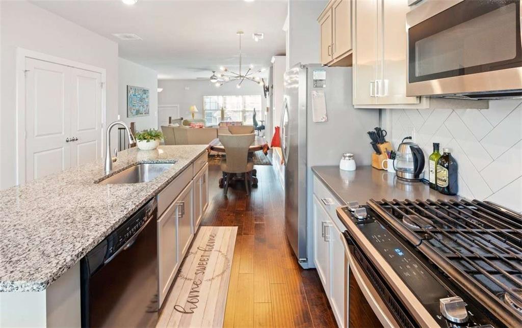 1267 Carbon Court