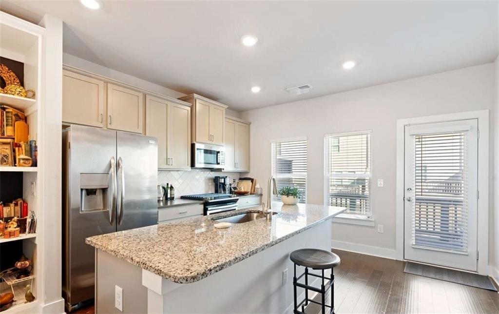 1267 Carbon Court