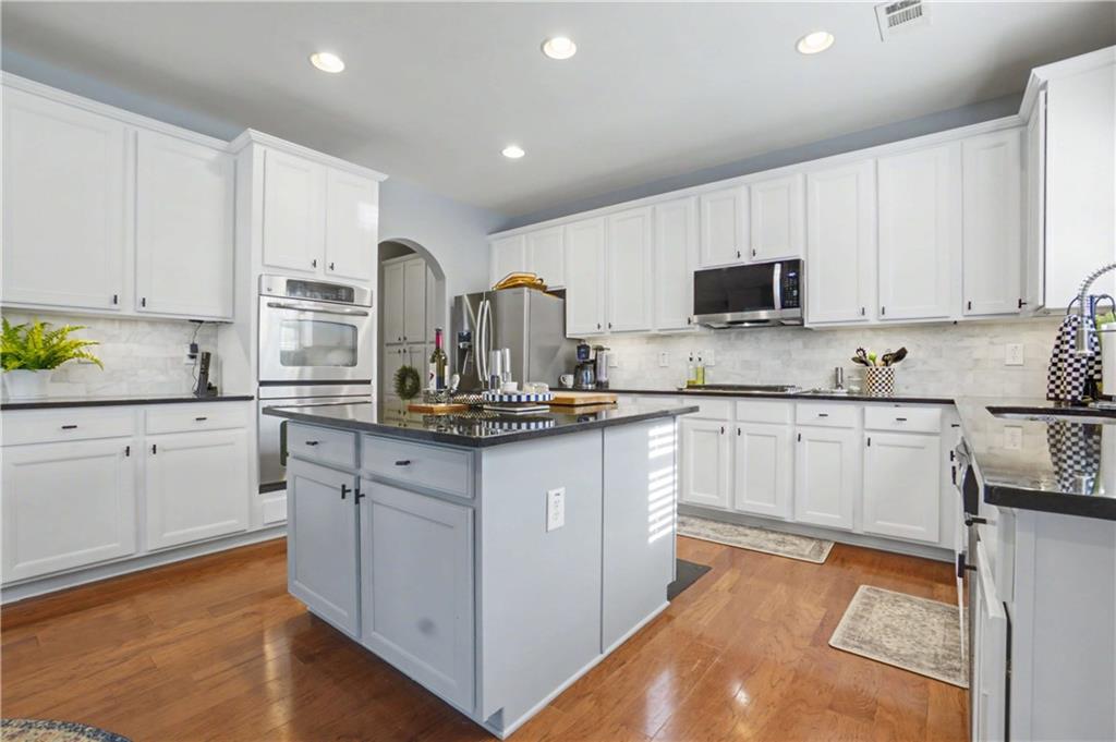 7553 Copper Kettle Way