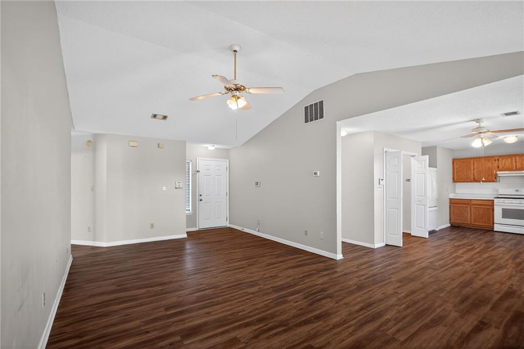 3532 Oak Leaf Court