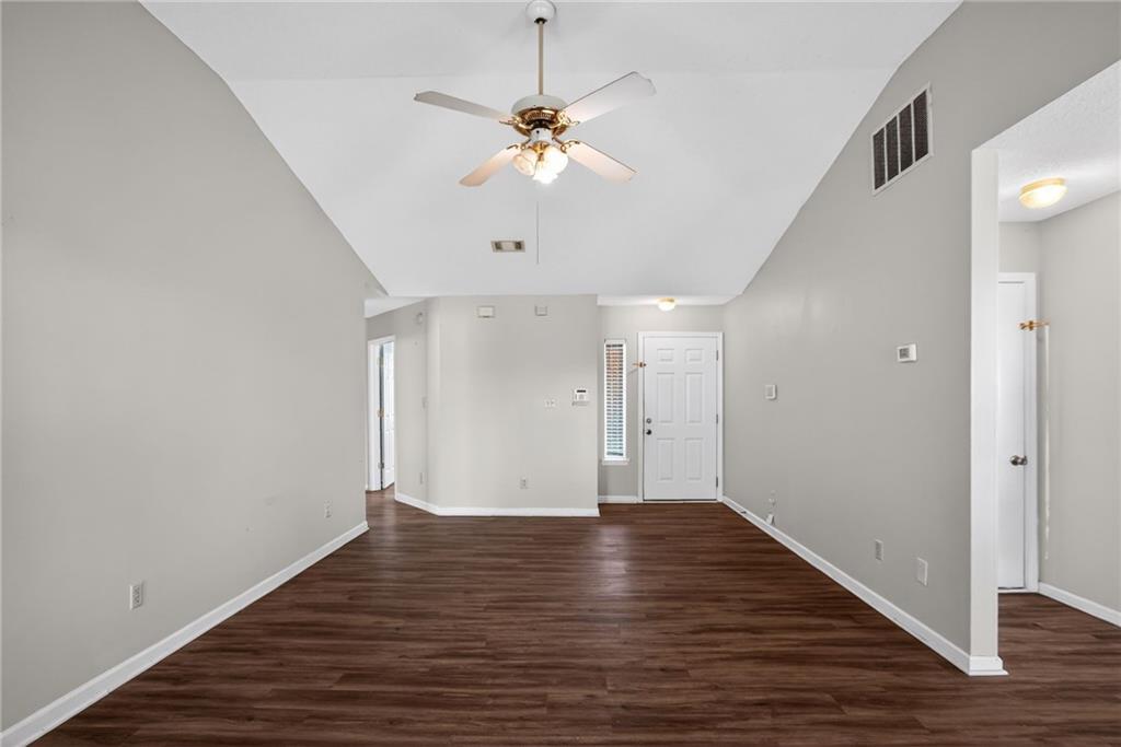 3532 Oak Leaf Court
