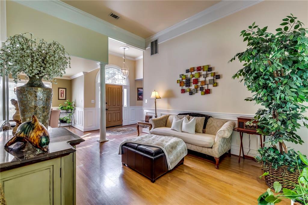 505 Cambridge Circle