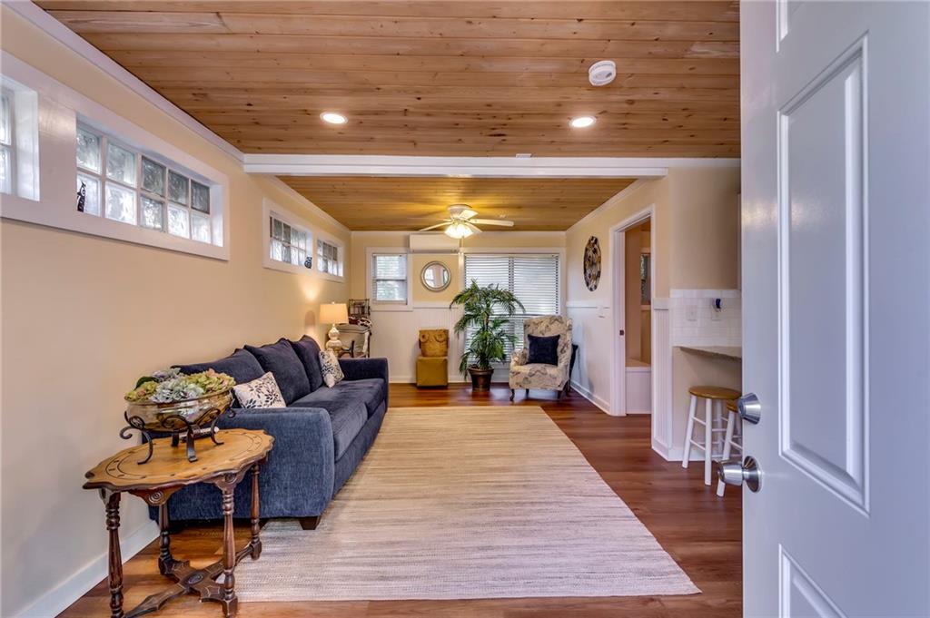 505 Cambridge Circle