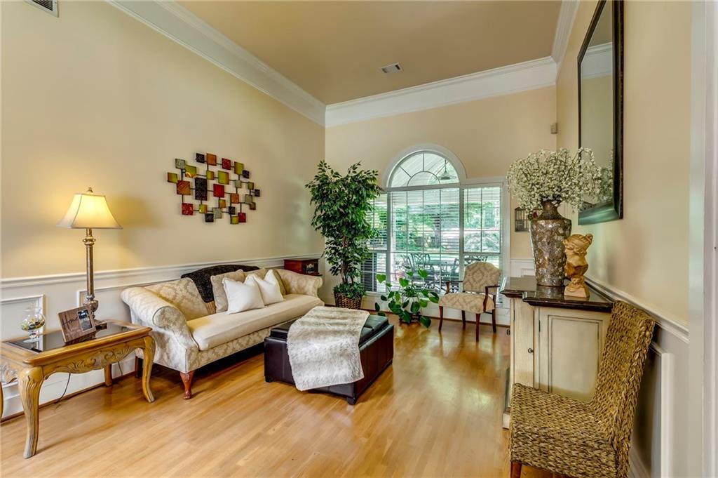 505 Cambridge Circle