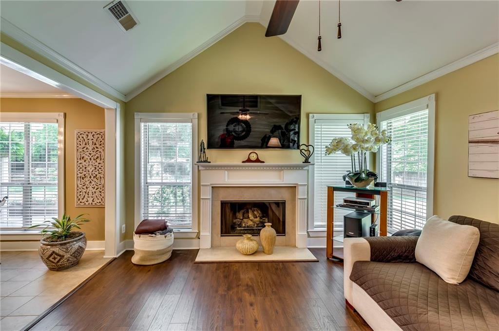 505 Cambridge Circle