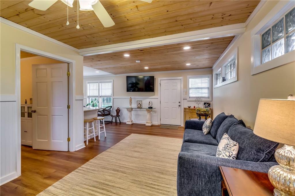 505 Cambridge Circle