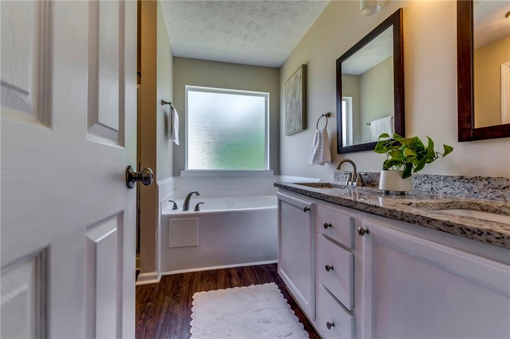 3421 Madison Ridge Trail