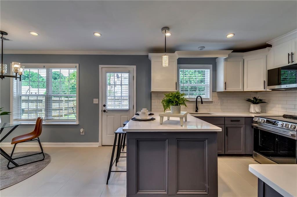 3421 Madison Ridge Trail