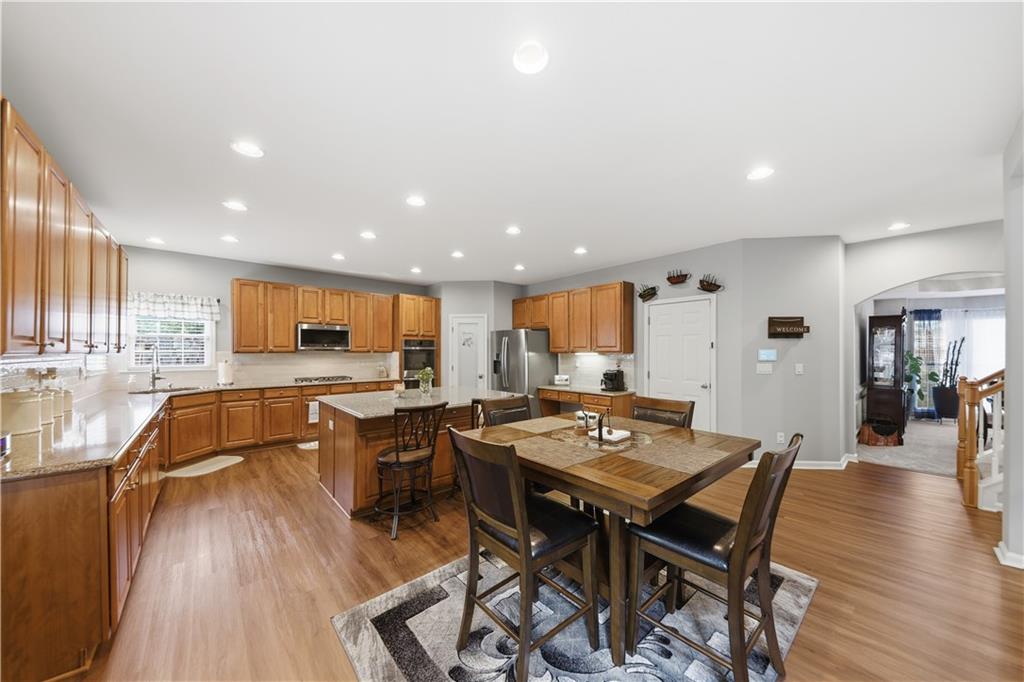 1203 Big Tree Pte
