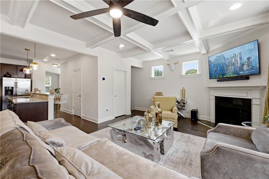 2272 Whiteoak Drive SE Unit 1