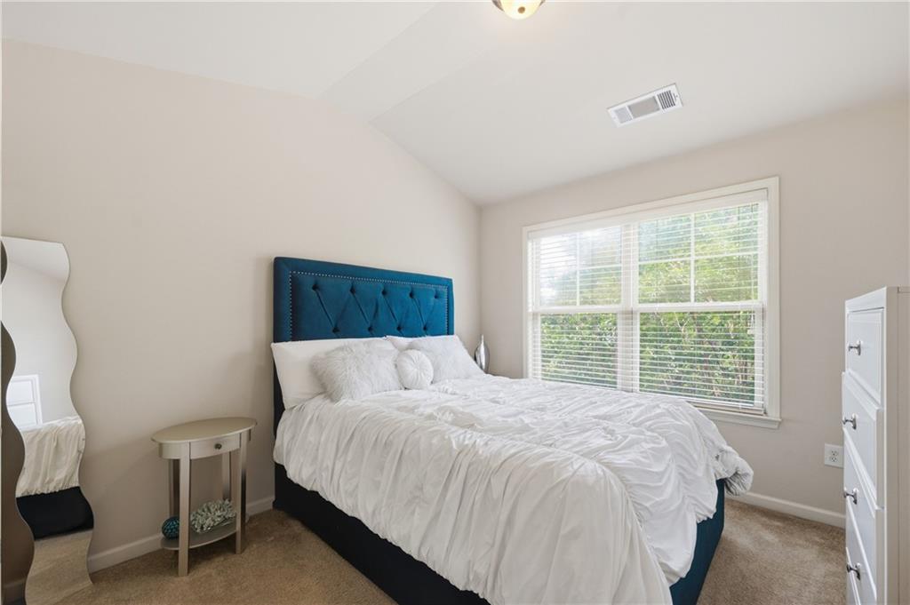 2272 Whiteoak Drive SE Unit 1