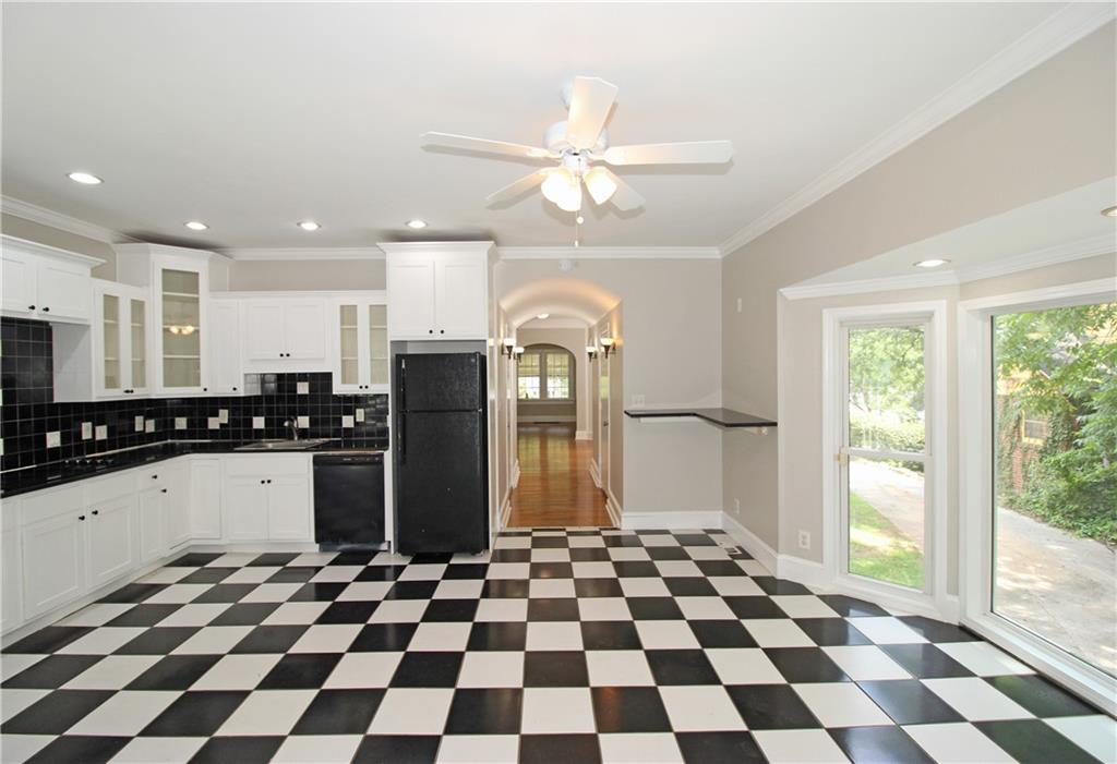 1441 Boulevard Lorraine SW