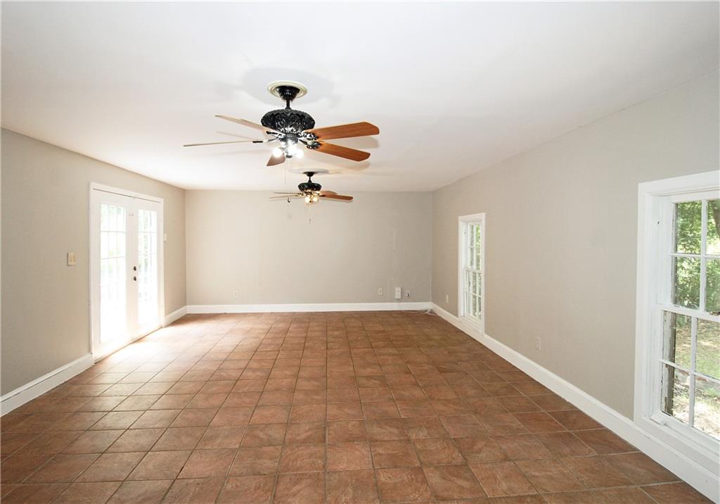 1441 Boulevard Lorraine SW
